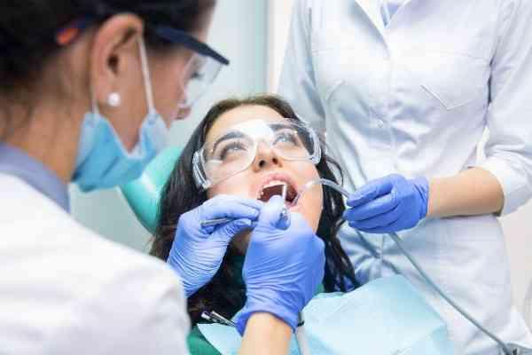emergency dentist in Inverness